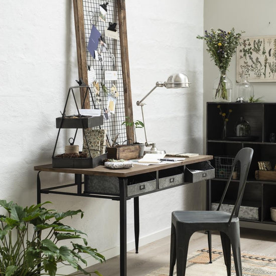 Rahmen Holz mit Metallgitter