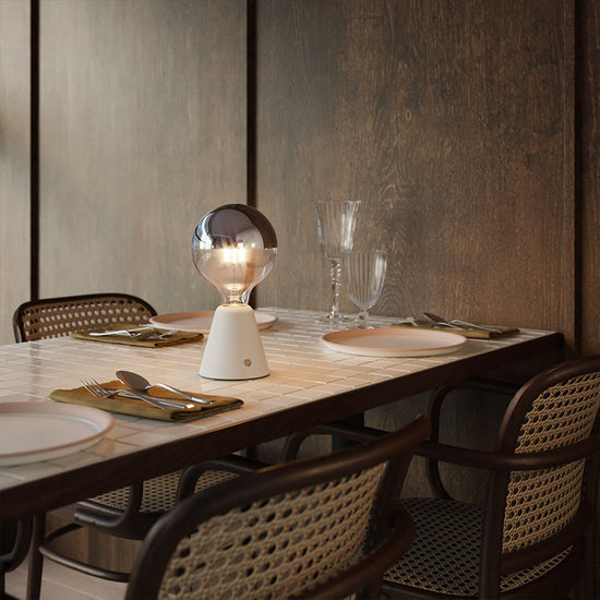 Cabless01 Portable Tischlampe 5V mit Akku / Weiss