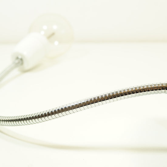 Schwanenhalslampe / verchromt