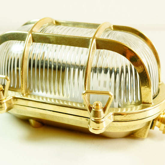 Schiffslampe Messing / Oval klar