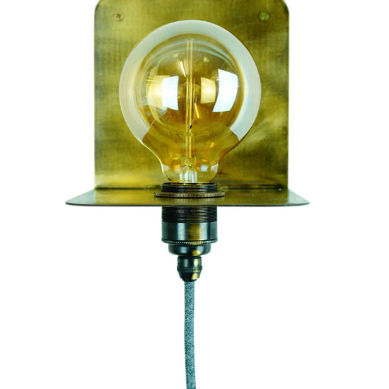 Wandleuchte "90° Mini" / Vintage Brass