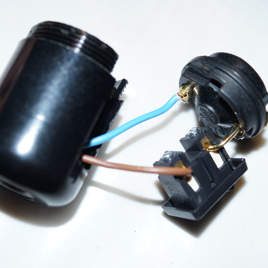 Bakelit Fassung mit Schalter / Schwarz E27