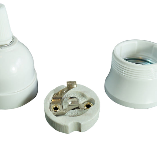 Bakelit Fassung mit Schürze / Weiss E27