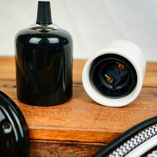 Keramik Lampenfassung / Schwarz