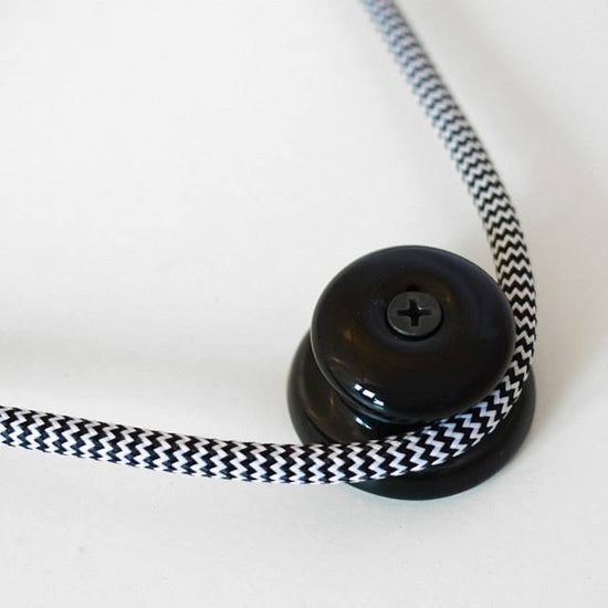 Kabelführung Porzellan / Edge Schwarz 