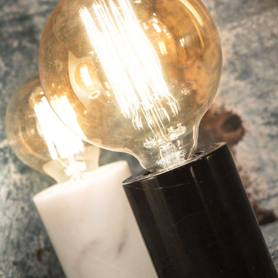 Tischleuchte 'Caesar', weisser Marmor