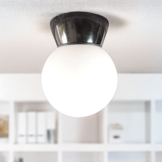 Kugellampe Bakelit Milchglas / Gerade