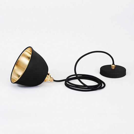 Hängeleuchte Mini Bell / Mattschwarz & Messing gebürstet