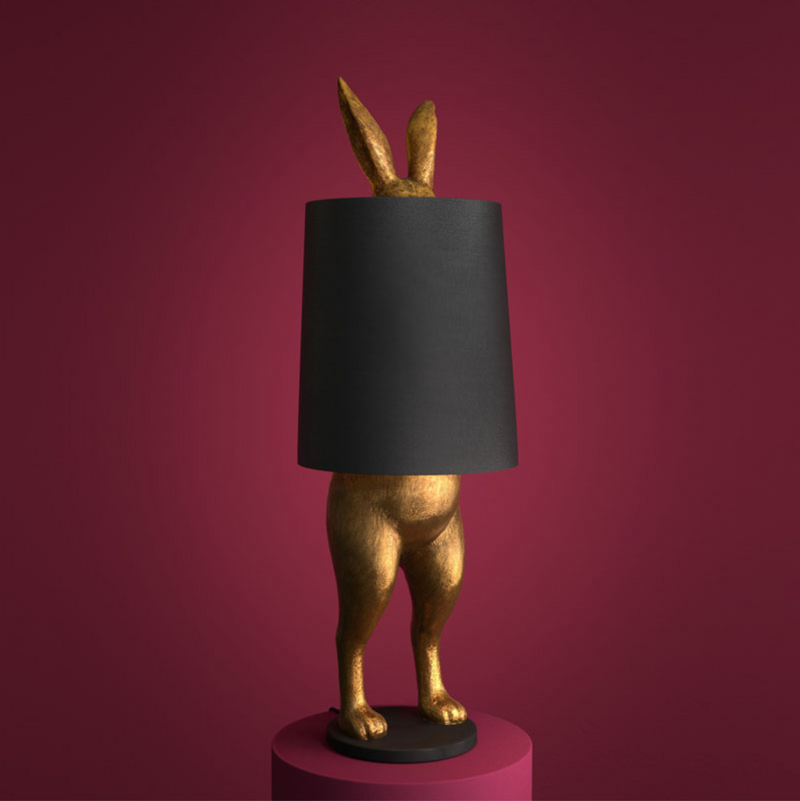 Stehleuchte Hase Hiding Rabbit in Gold und Schwarz, Vorderansicht