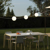 Marina3 Cherry Outdoor-Lichterkette in Sand, Stimmungsbild