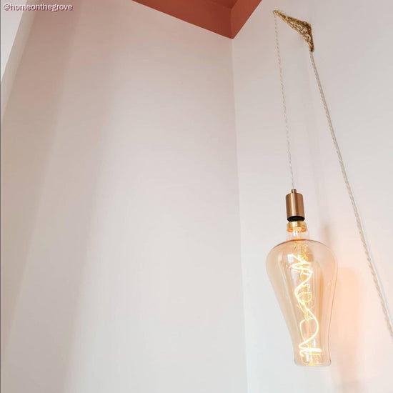 Metall Lampenfassung / Bronze satiniert