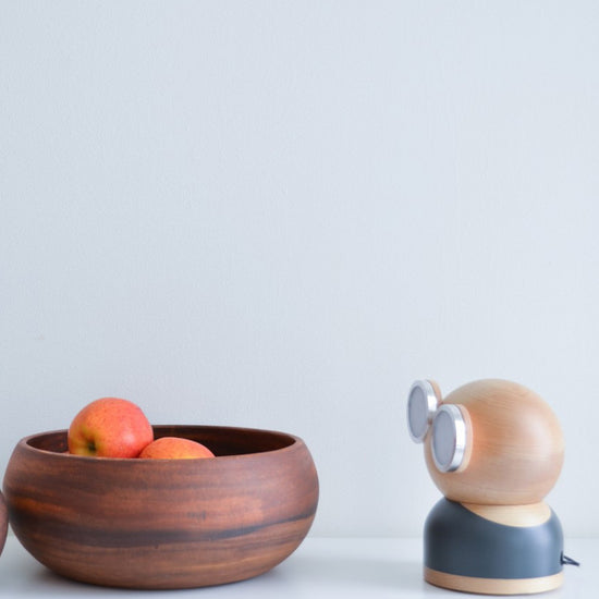 Mr Watt Tischleuchte Holz, graublau