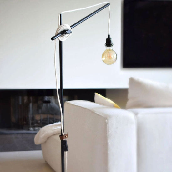 Stehleuchte ASYM, mattschwarz