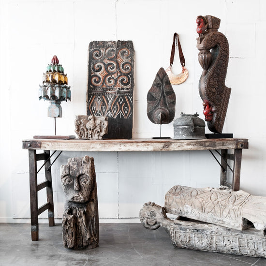 Ausklappbarer Esstisch aus Altholz, Länge ca. 173cm, Tiefe ca. 60cm